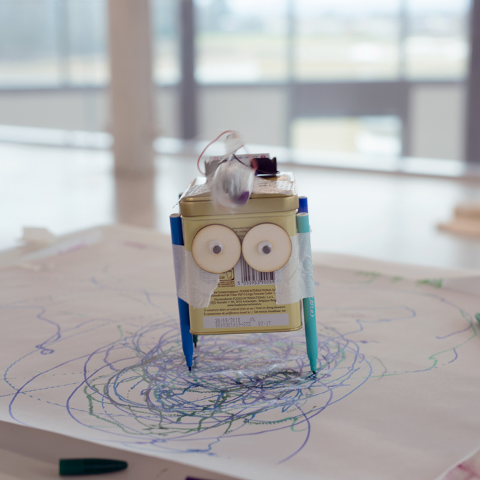 Addctlab_Academy_ScribblingMachine